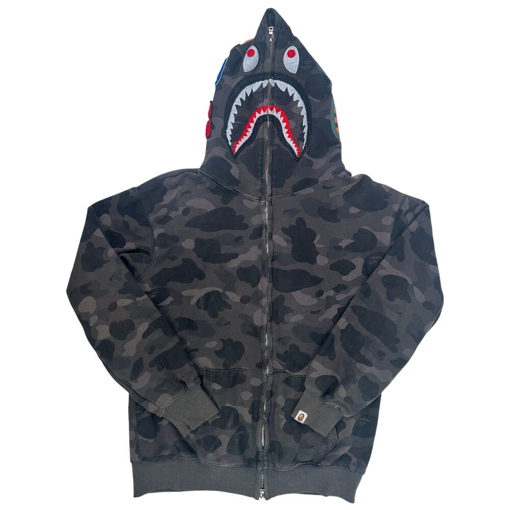 A Bathing Ape (BAPE) Black / Gray Camo Shark Full Zip Hoodie Men's Sz M/L